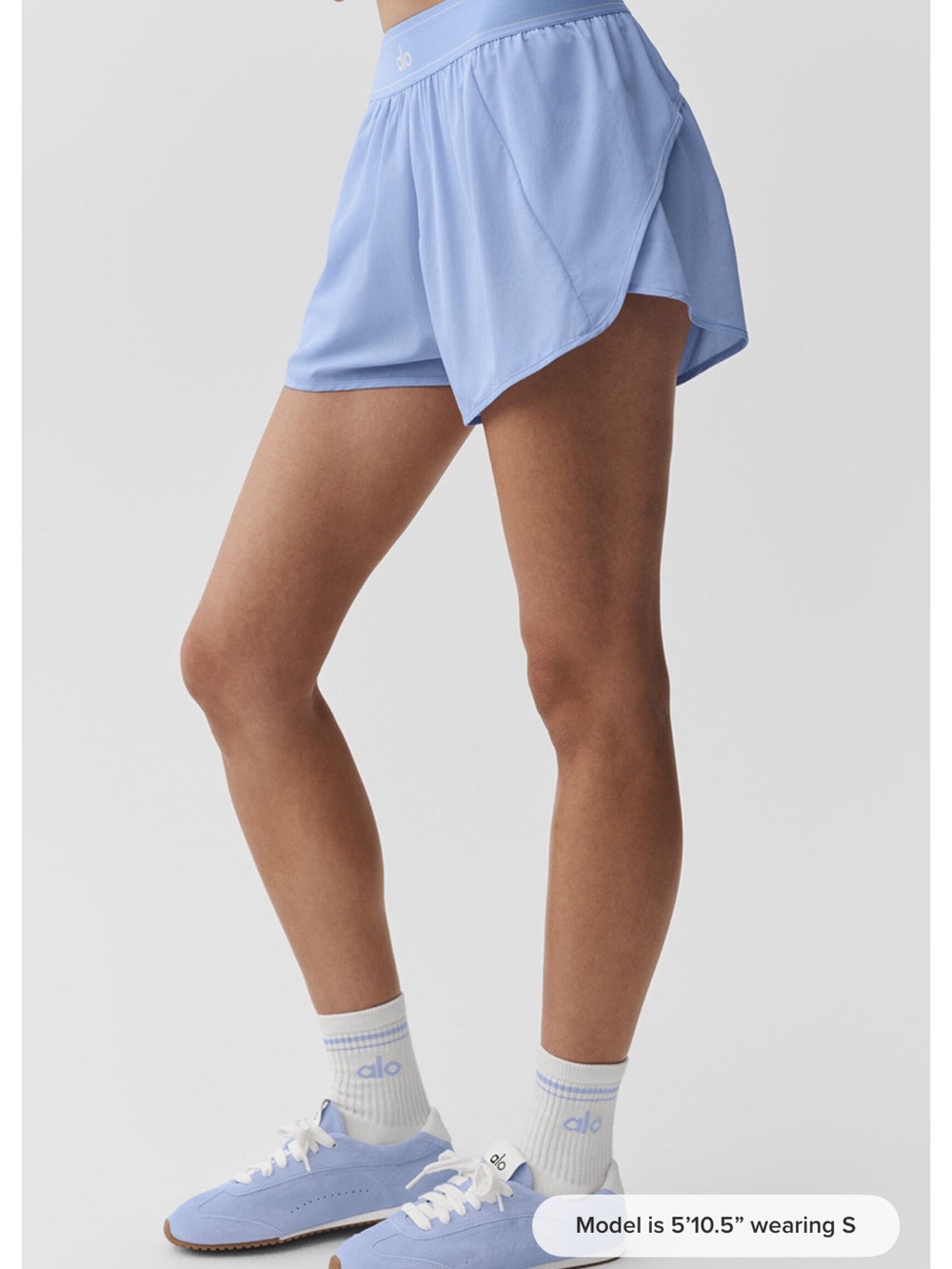 ALO Yoga match point short- light Provence blue - Picture 2 of 6